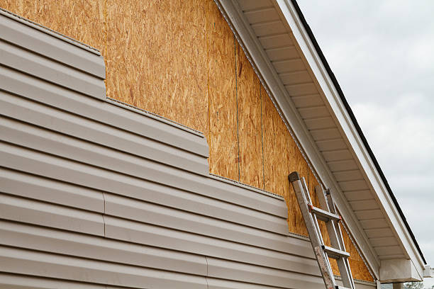 24/7 Emergency Siding experts in Wake Forest, NC